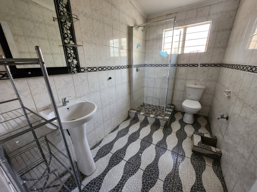 4 Bedroom Property for Sale in Stilfontein Ext 4 North West